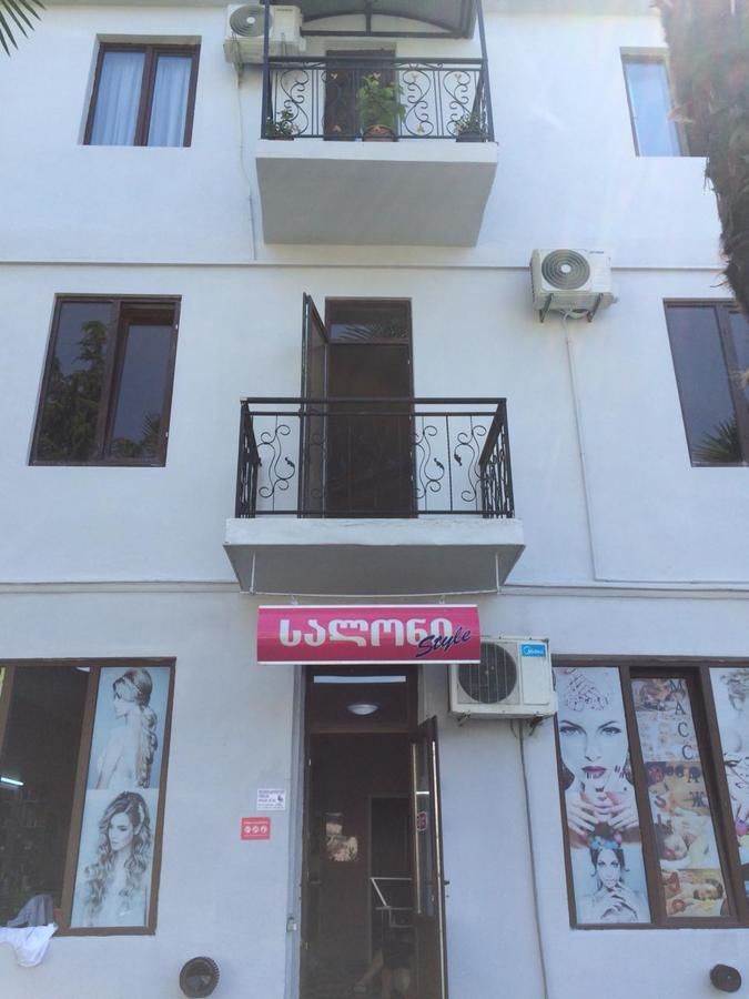 Гостевой дом House in the heart of Kobuleti Кобулети-23